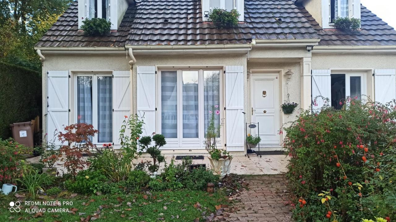 Le Mesnil-Saint-Denis Chambre D Hote A 20 Min De Versailles المظهر الخارجي الصورة